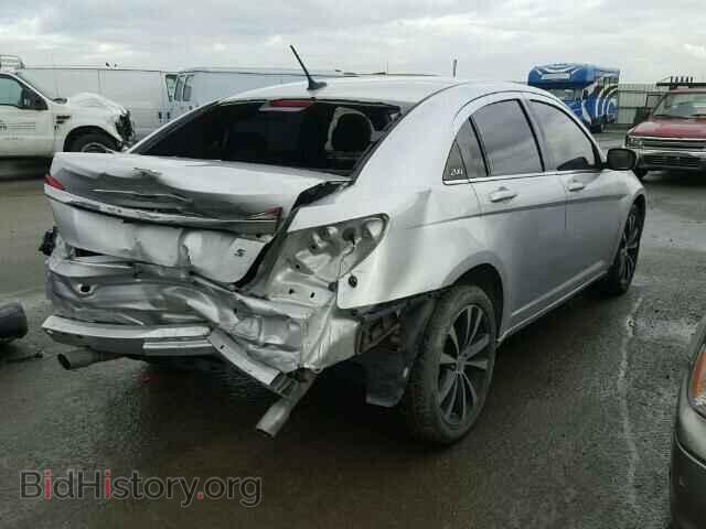 2012 CHRYSLER 200 - VIN: 1C3CCBHG8CN276844 - Фото 4