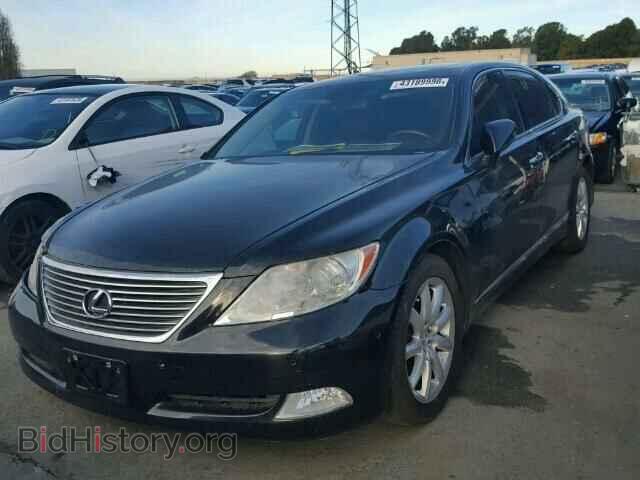 2007 LEXUS LS460 - VIN: JTHGL46F275005625 - Photo 2
