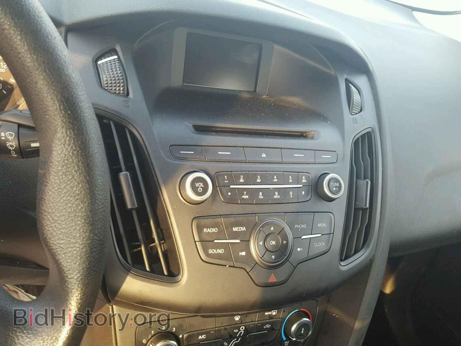 2017 FORD FOCUS - VIN: 1FADP3E23HL330868 - Photo 9