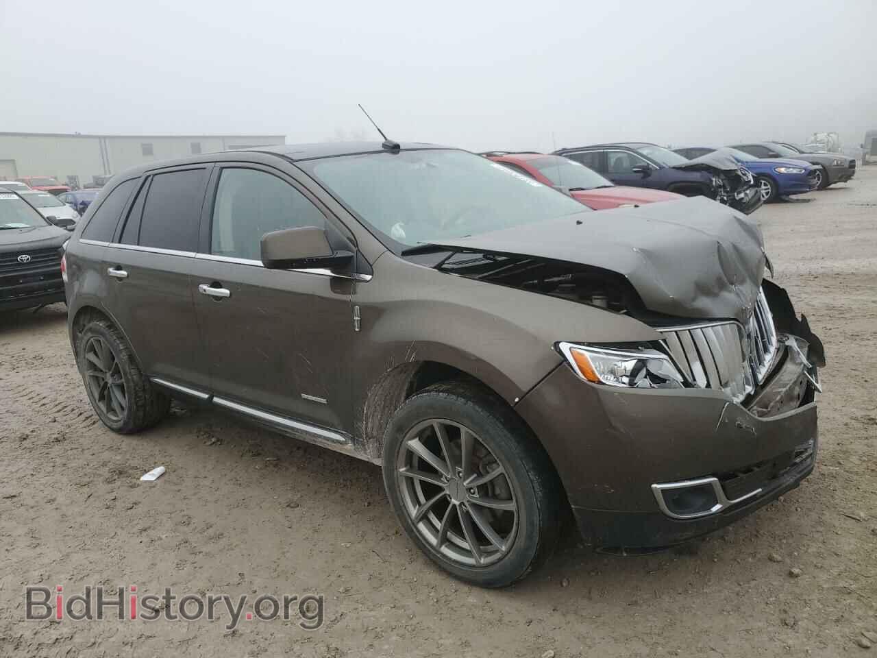 2011 LINCOLN MKX - VIN: 2LMDJ8JK9BBJ15808 - Photo 4