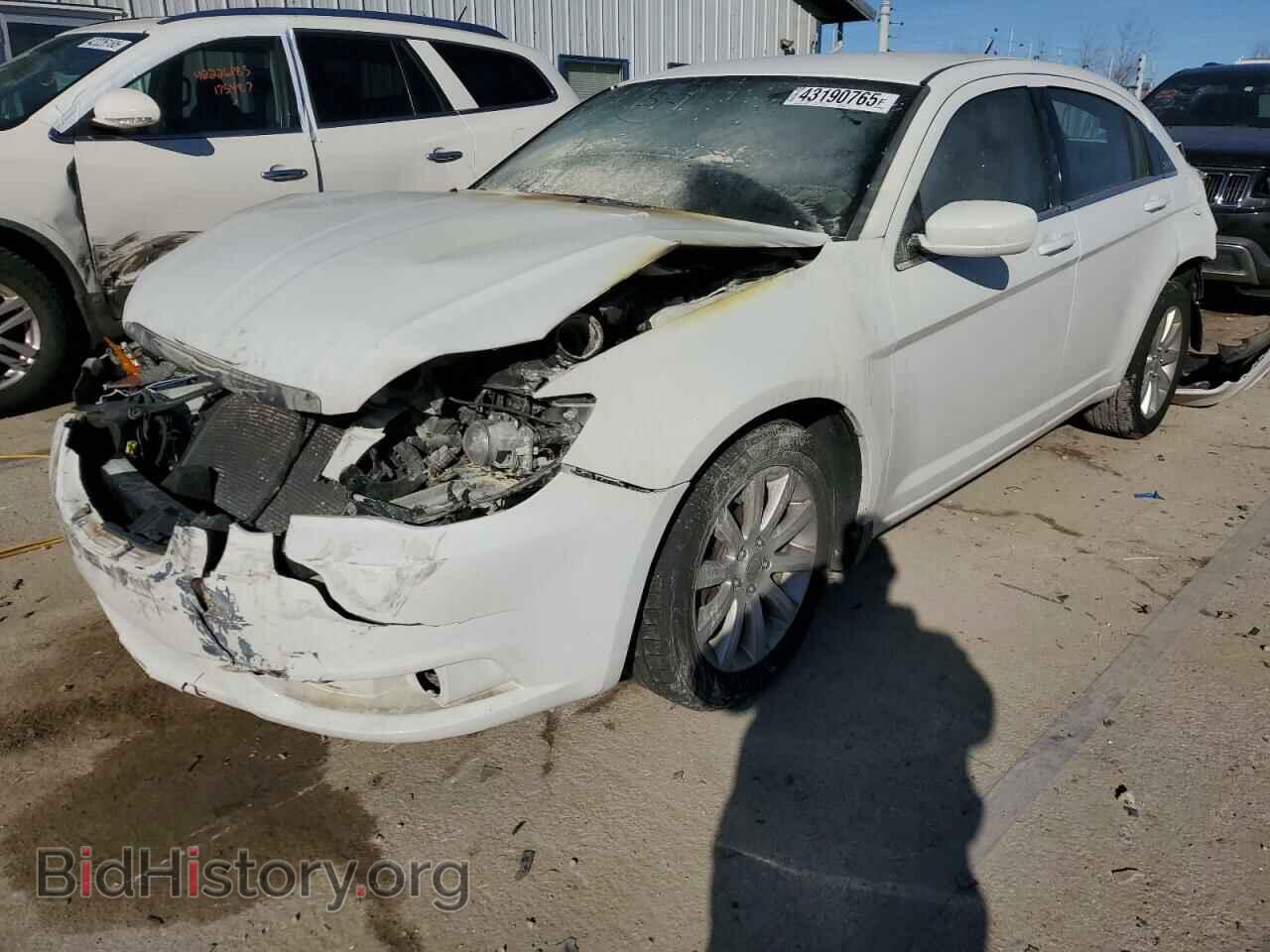 Фотография 1C3CCBBG7CN106824 - CHRYSLER 200 2012
