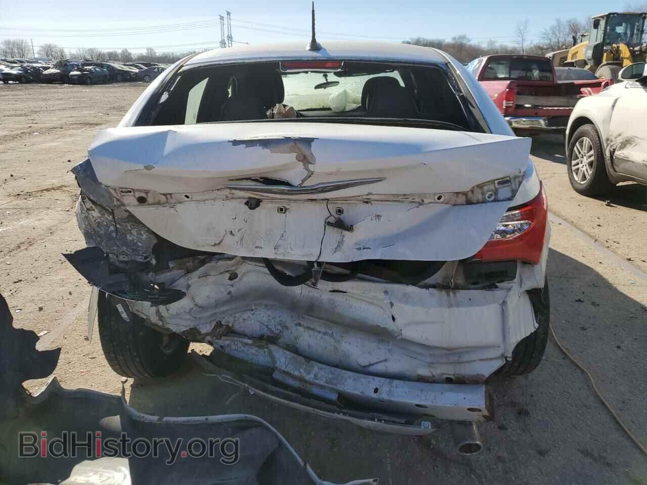2012 CHRYSLER 200 - VIN: 1C3CCBBG7CN106824 - Фото 6