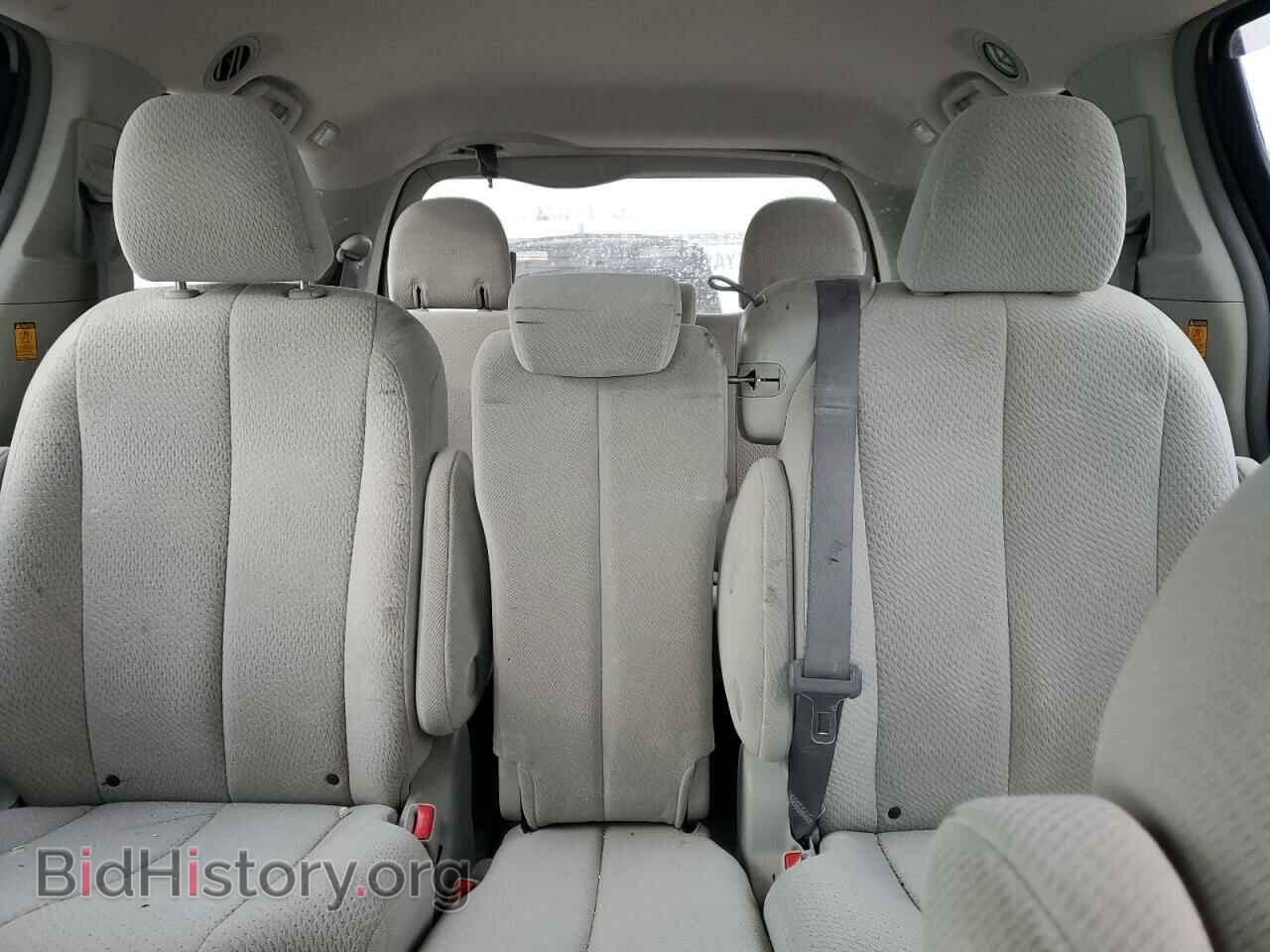 2011 TOYOTA All Models - VIN: 5TDKK3DC4BS052532 - Фото 10