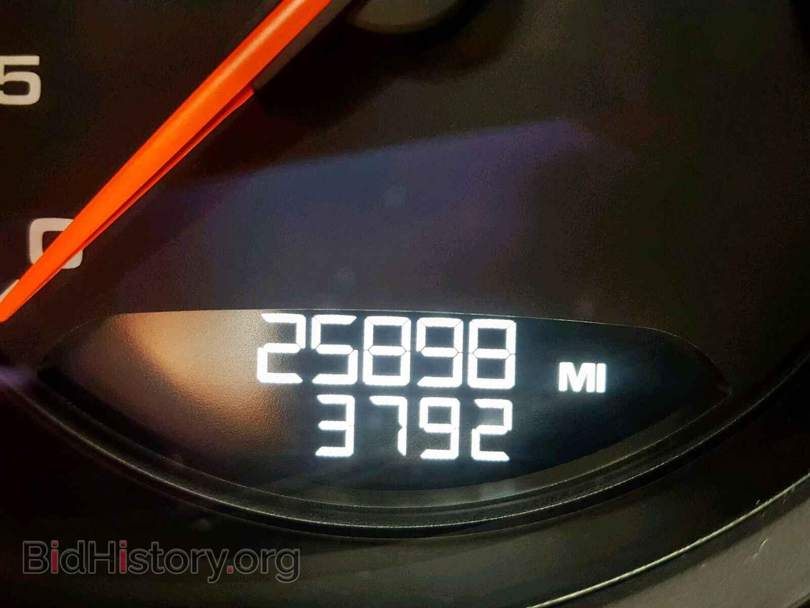 2017 PORSCHE MACAN S - VIN: WP1AB2A56HLB20933 - Фото 8