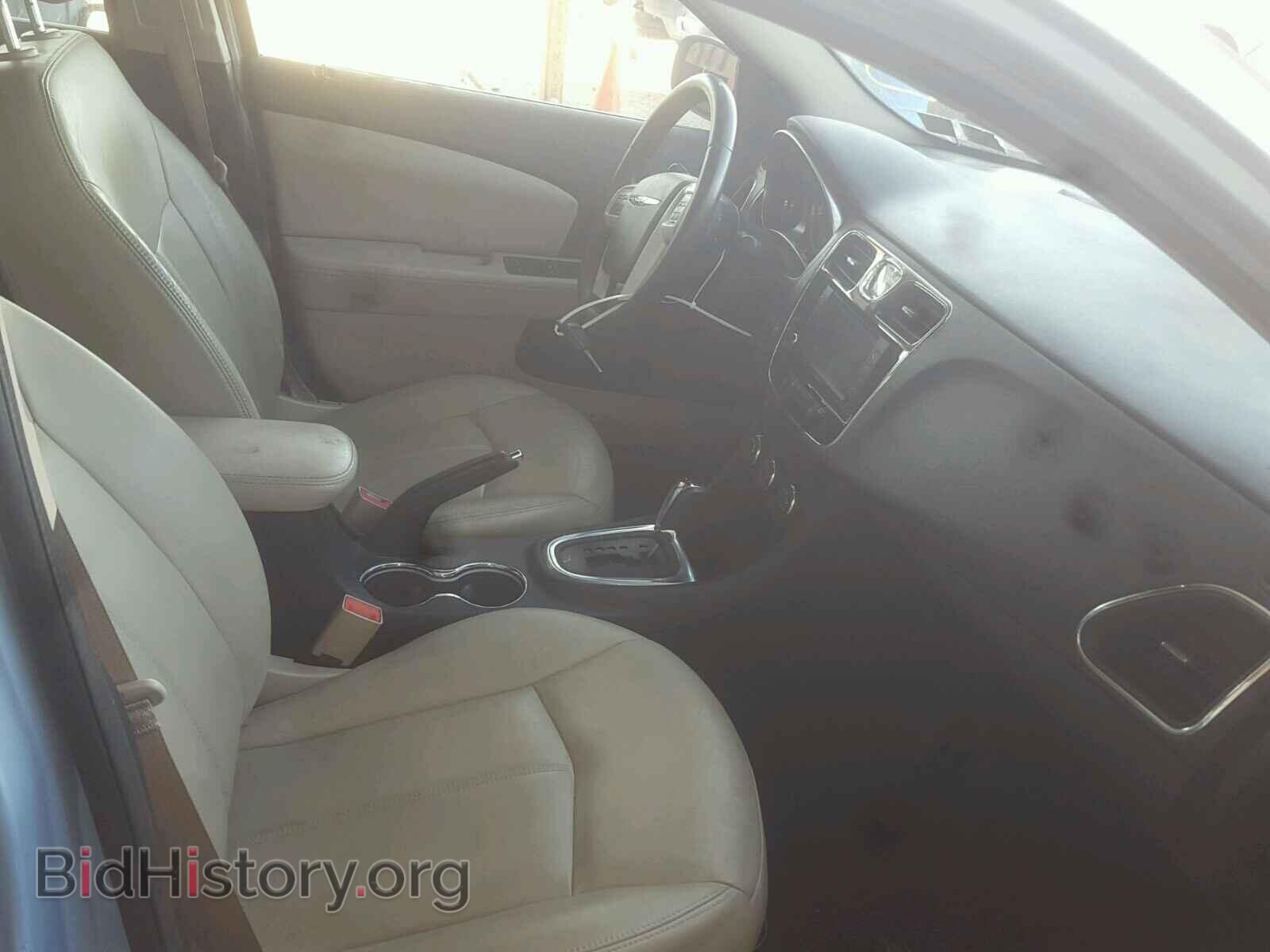 2012 CHRYSLER 200 - VIN: 1C3CCBCG0CN279244 - Фото 5