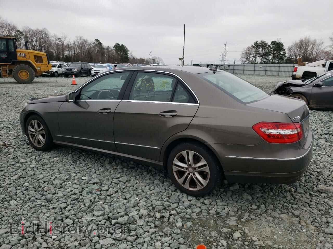 2010 MERCEDES-BENZ E-CLASS - VIN: WDDHF8HB5AA142982 - Фото 2