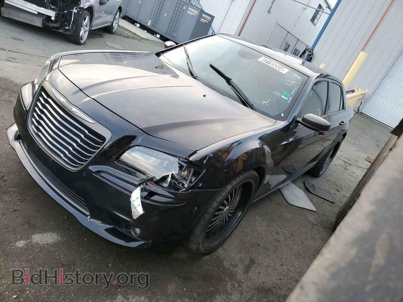 Фотография 2C3CCADG8DH743500 - CHRYSLER 300 2013