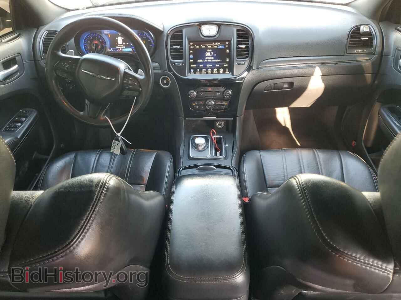 2015 CHRYSLER 300 - VIN: 2C3CCAGG3FH831451 - Фото 8