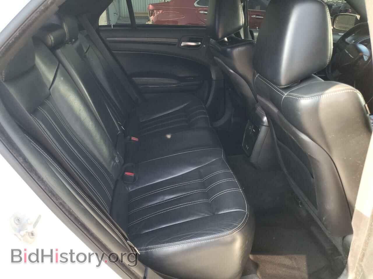 2015 CHRYSLER 300 - VIN: 2C3CCAGG3FH831451 - Фото 10