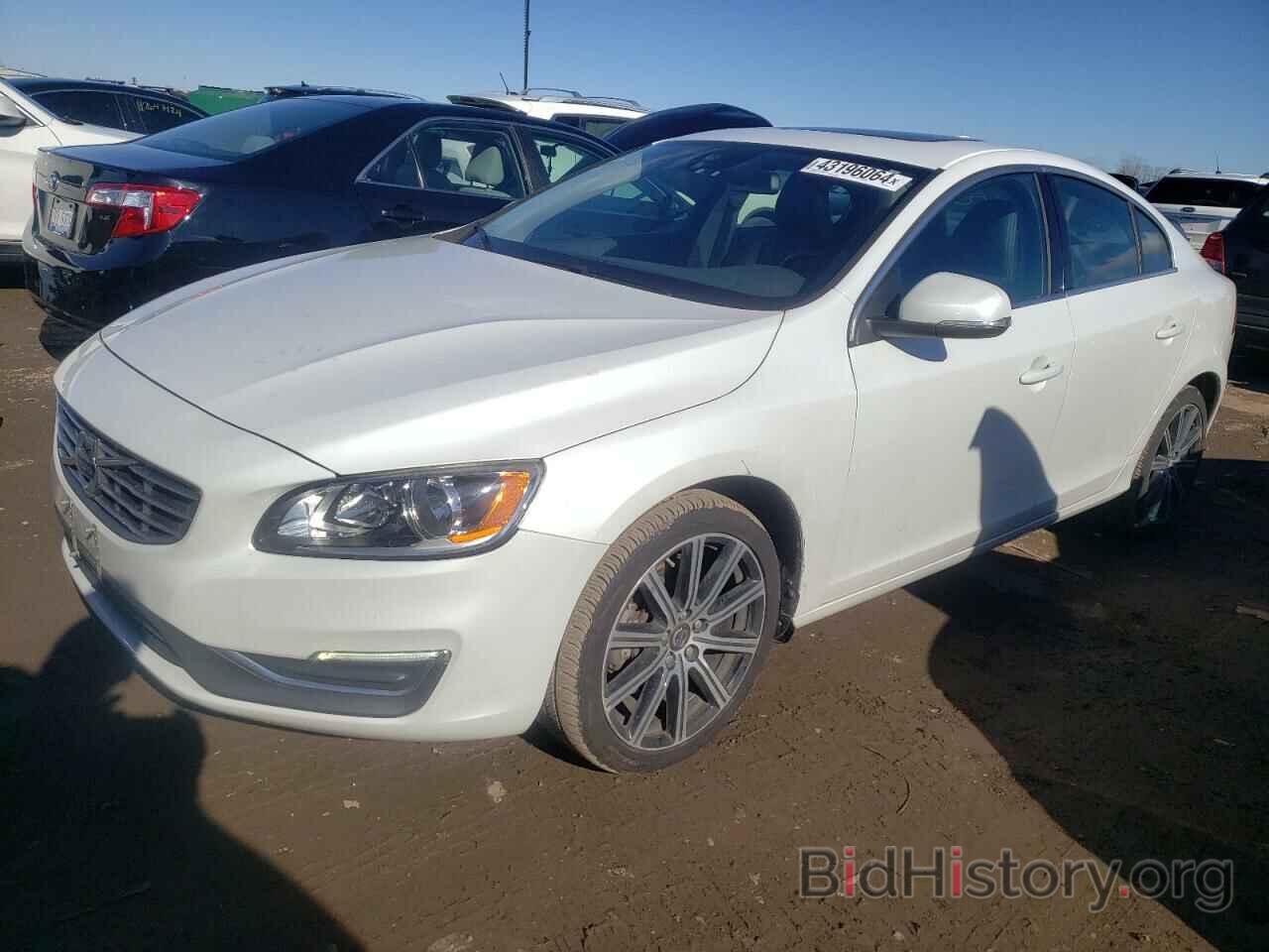 Photo YV1612FS7E1282063 - VOLVO S60 2014