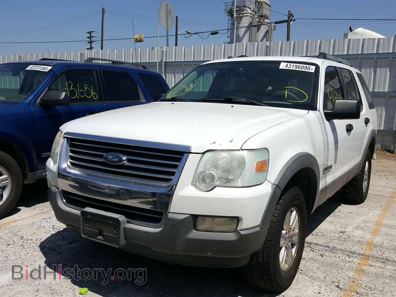 2006 FORD EXPLORER - VIN: 1FMEU63E96UB65708 - Фото 2