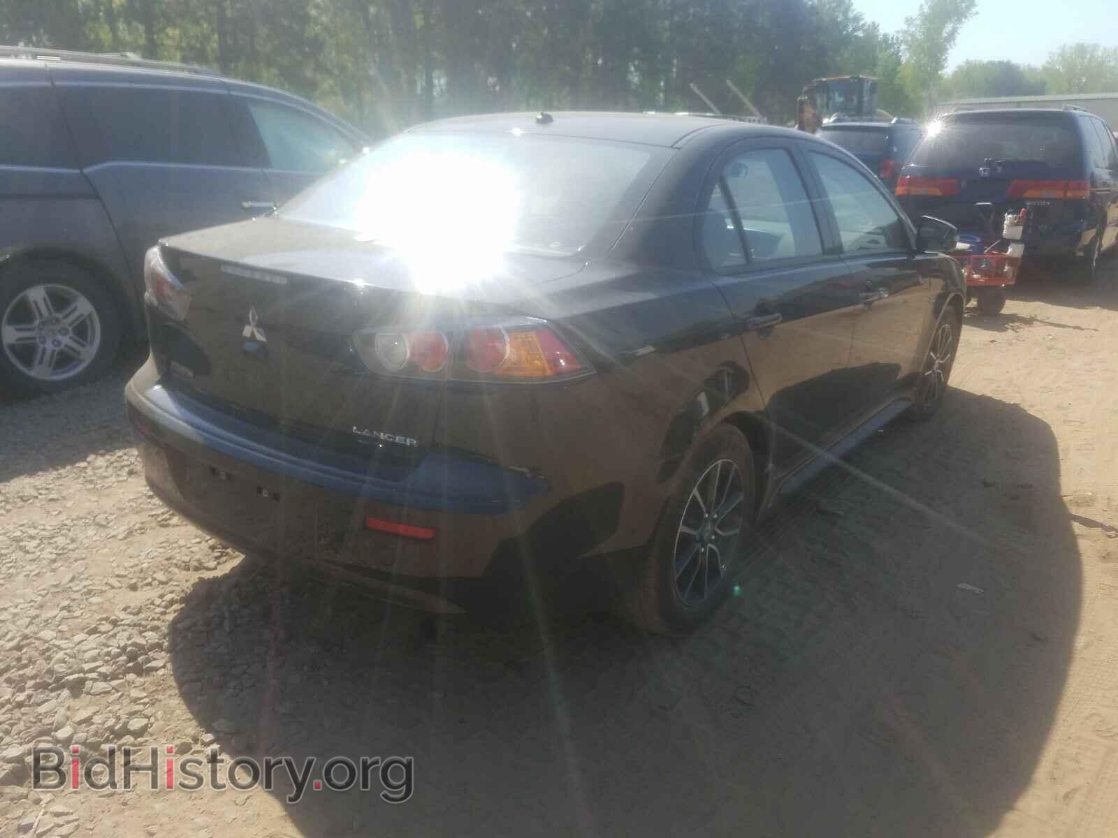 2017 MITSUBISHI LANCER - VIN: JA32U2FU4HU003828 - Фото 4