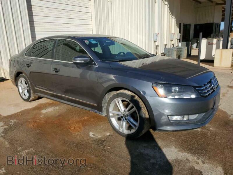 2014 Volkswagen PASSAT (VIN 1VWBN7A3XEC044442) — photo 4 of 12
