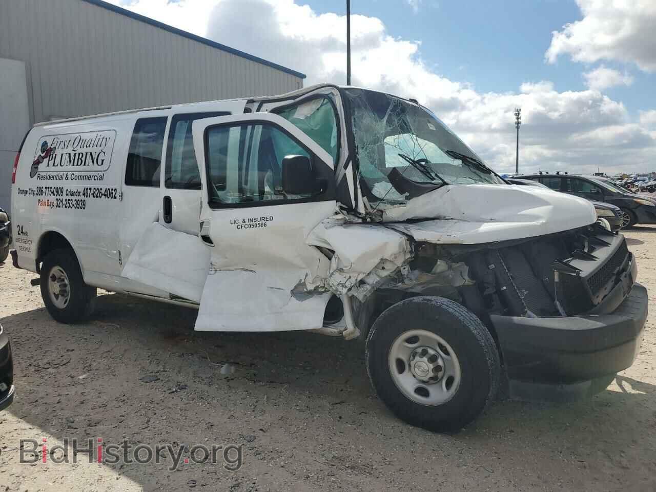 2019 CHEVROLET EXPRESS - VIN: 1GCWGBFP8K1155981 - Фото 4