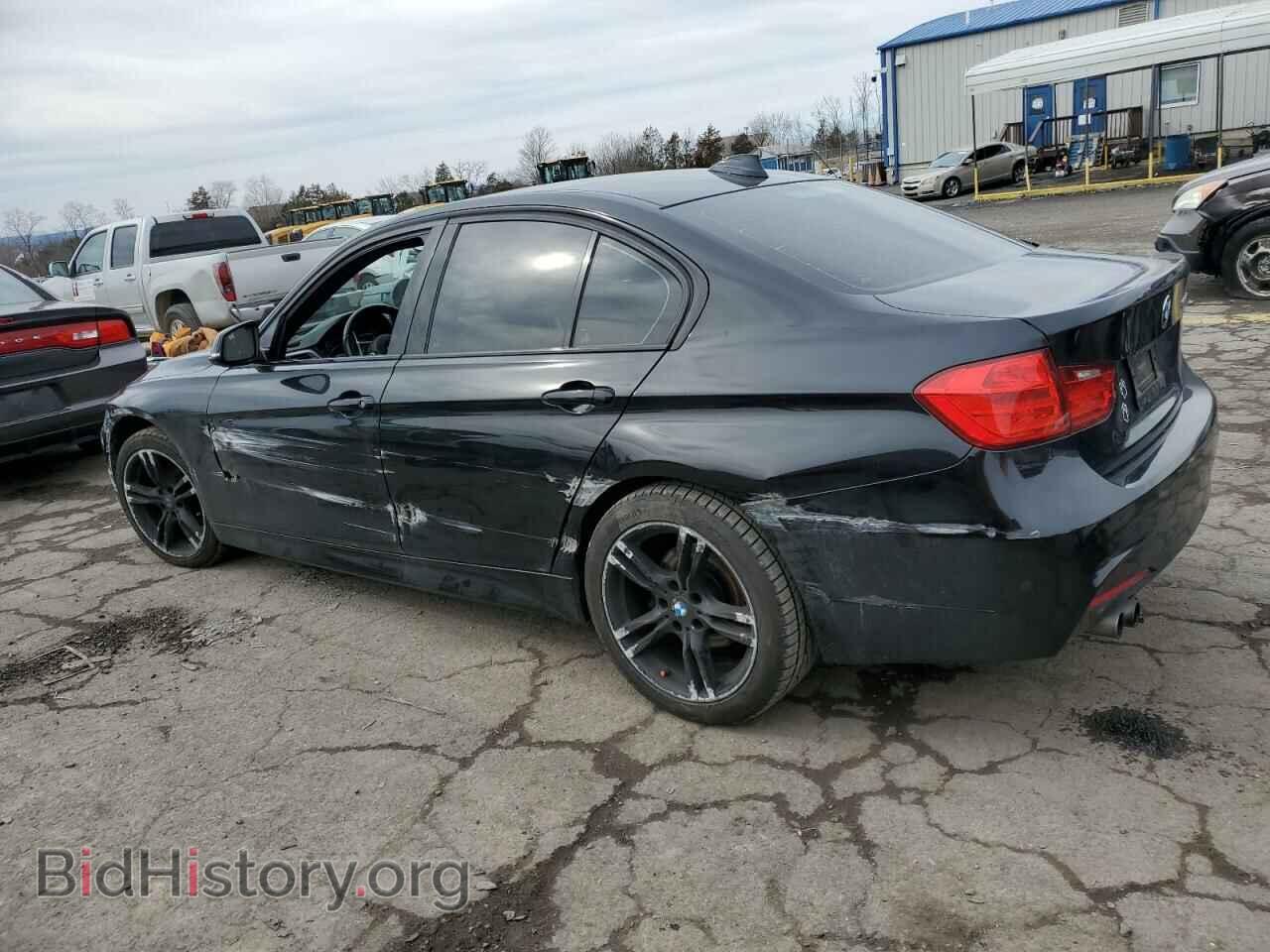 2013 BMW 3 SERIES - VIN: WBA3A5C53DF356506 - Фото 2