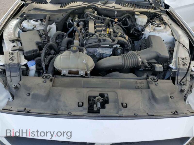 2022 Ford ALL MODELS (VIN 1FA6P8TH2N5136880) — photo 11 of 12