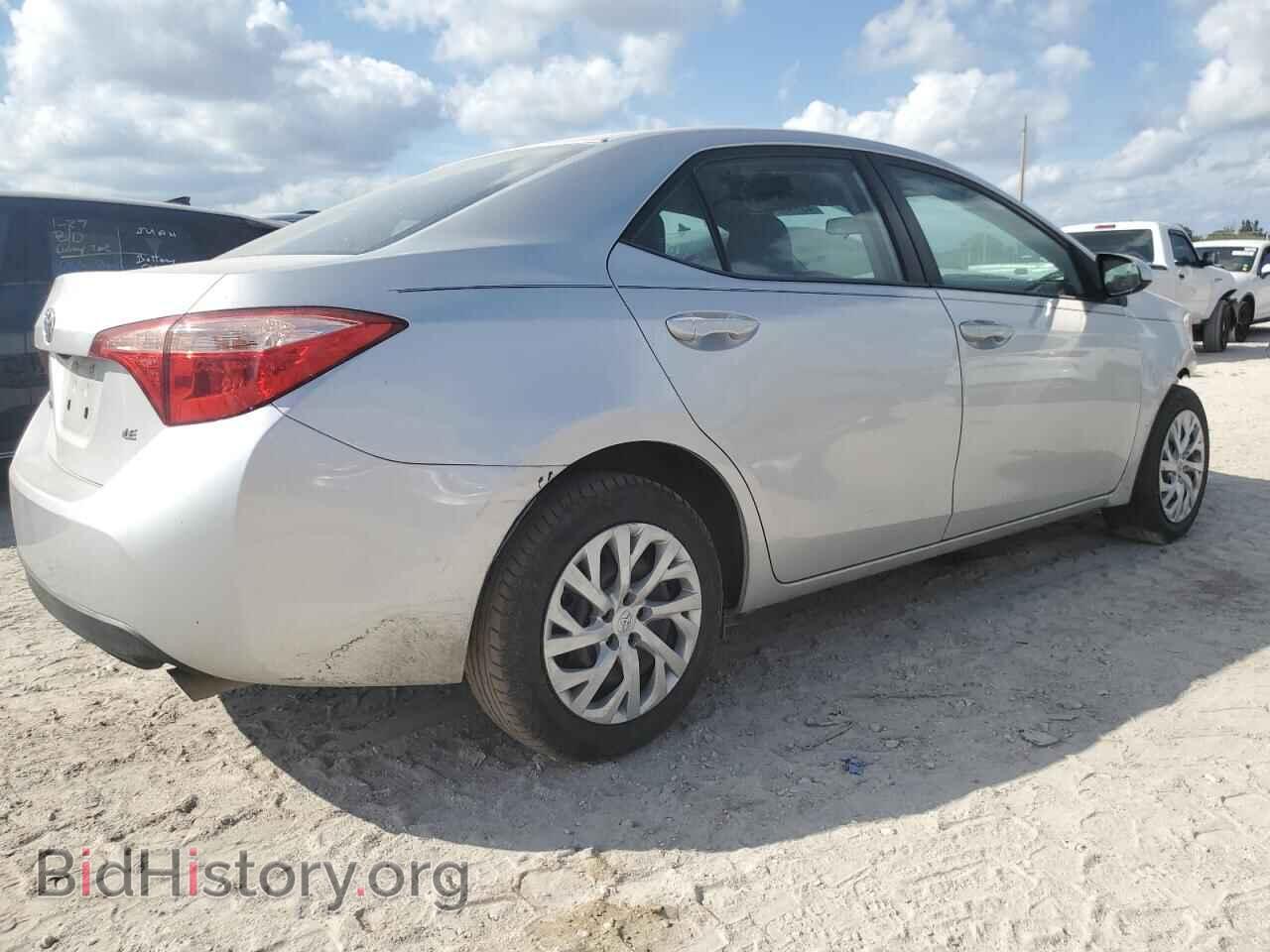 2018 TOYOTA COROLLA - VIN: 5YFBURHE4JP824771 - Фото 3