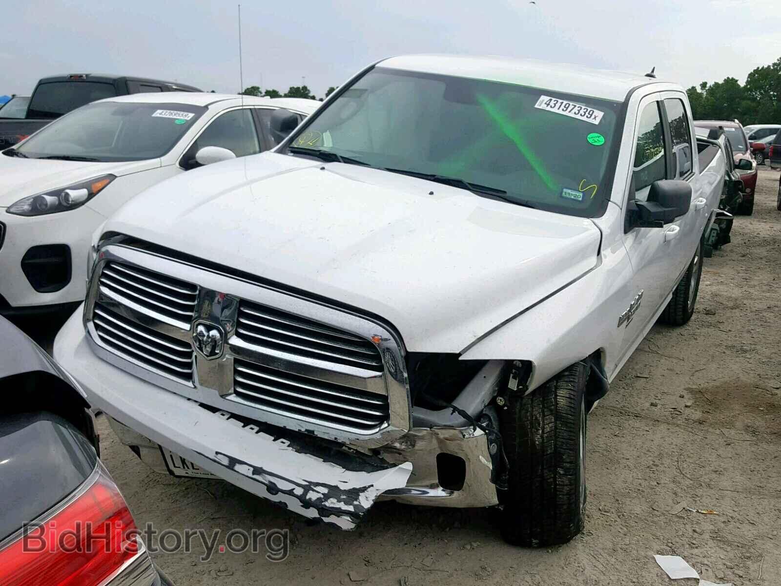 2019 RAM 1500 CLASS - VIN: 1C6RR6LT2KS554855 - Photo 2