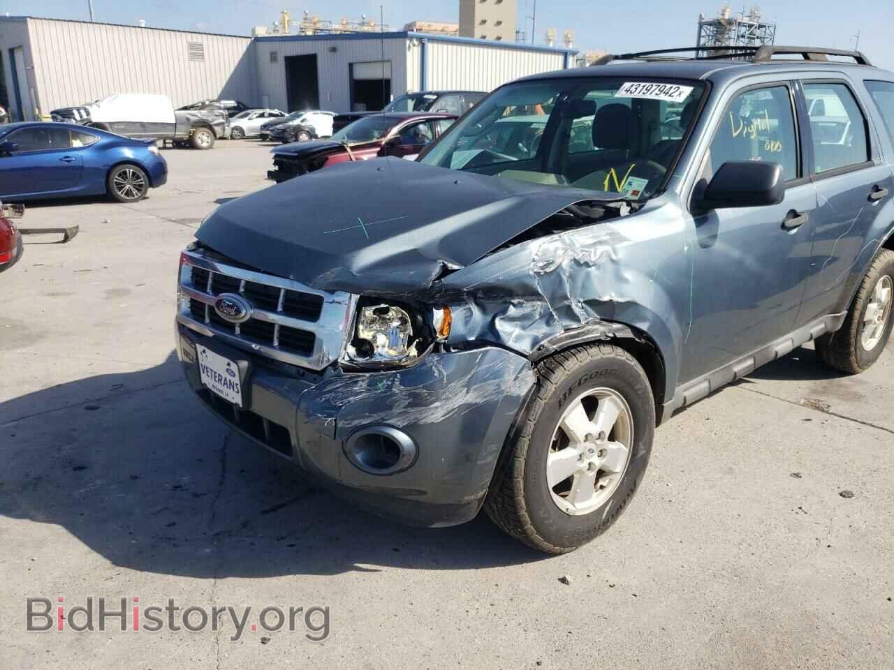 2011 FORD ESCAPE - VIN: 1FMCU0C70BKB44001 - Фото 9