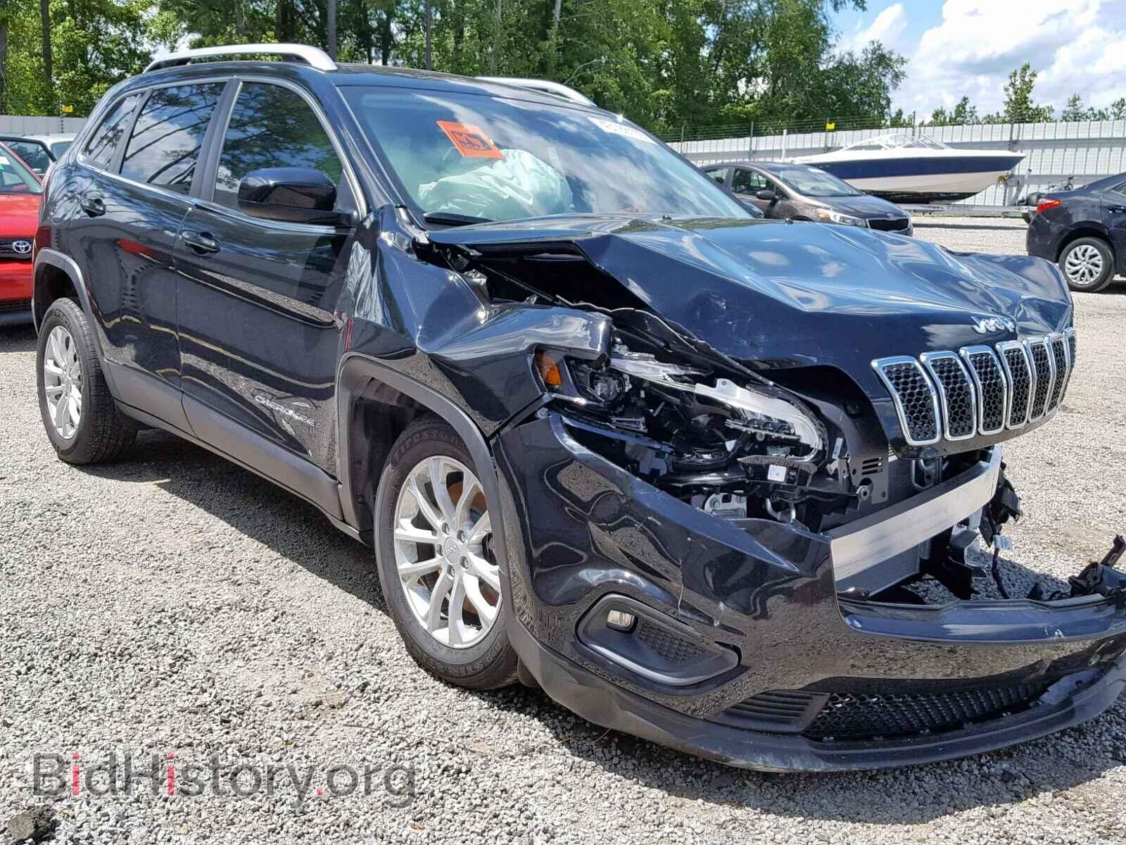 Фотография 1C4PJLCB7KD466739 - JEEP CHEROKEE L 2019
