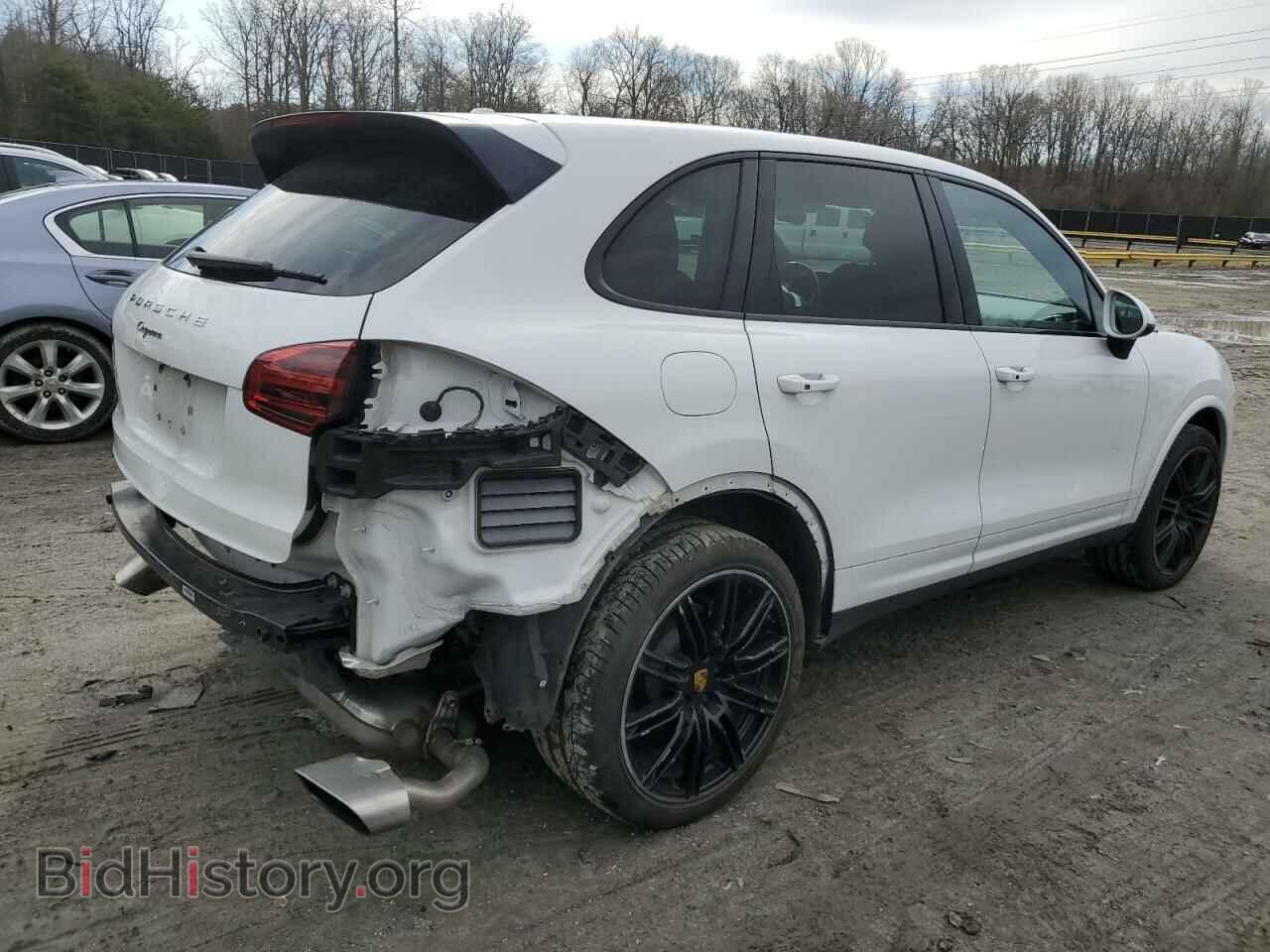2017 PORSCHE CAYENNE - VIN: WP1AA2A25HKA86370 - Фото 3