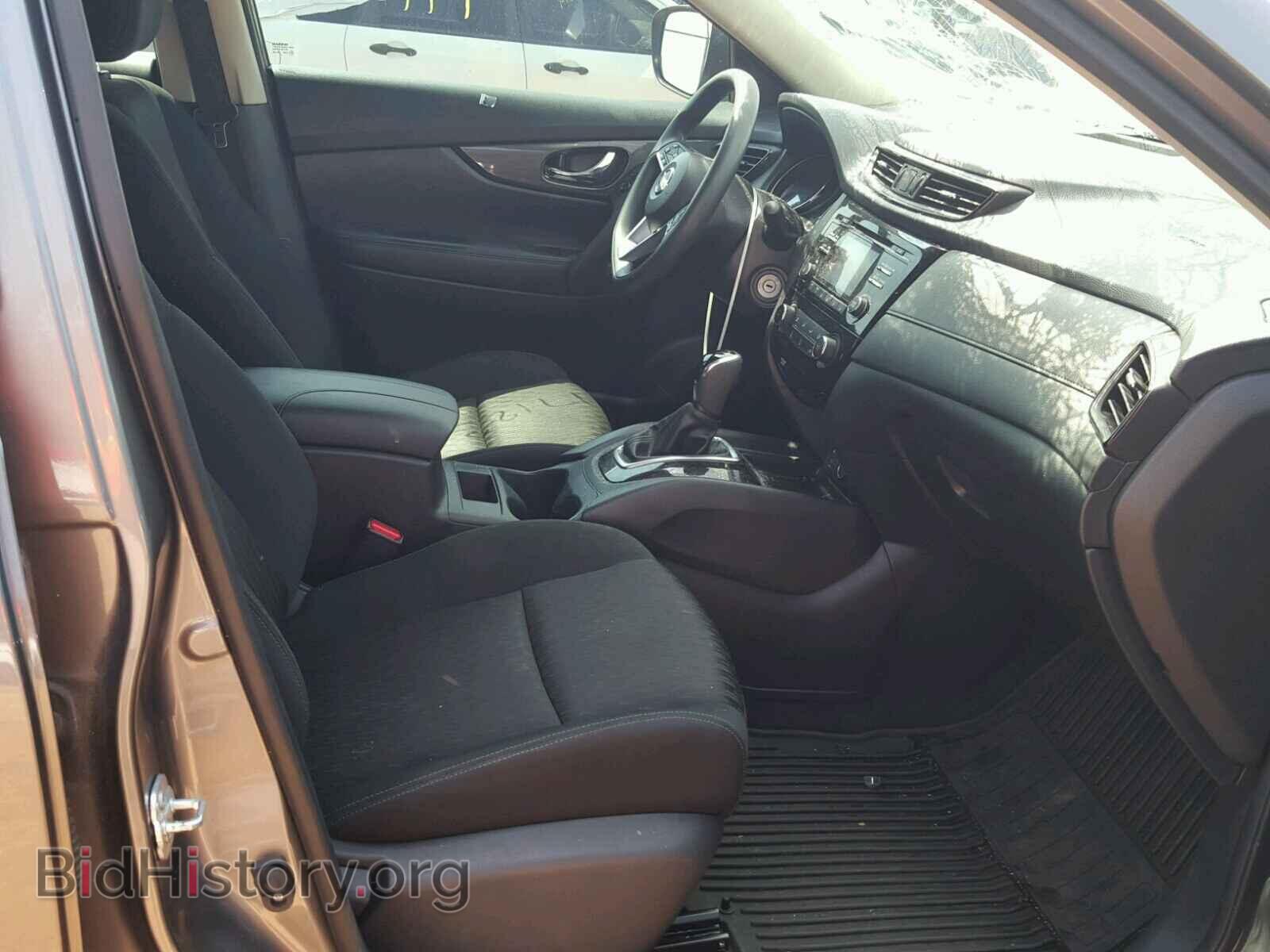 2017 NISSAN ROGUE S - VIN: KNMAT2MV2HP538098 - Фото 5