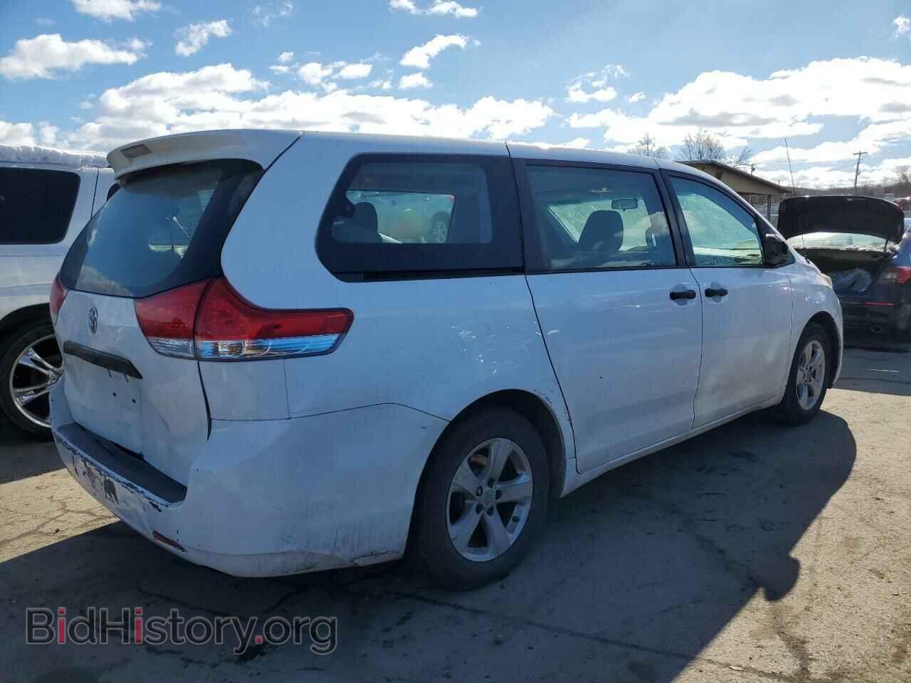 2012 TOYOTA All Models - VIN: 5TDZK3DC9CS256226 - Фото 3