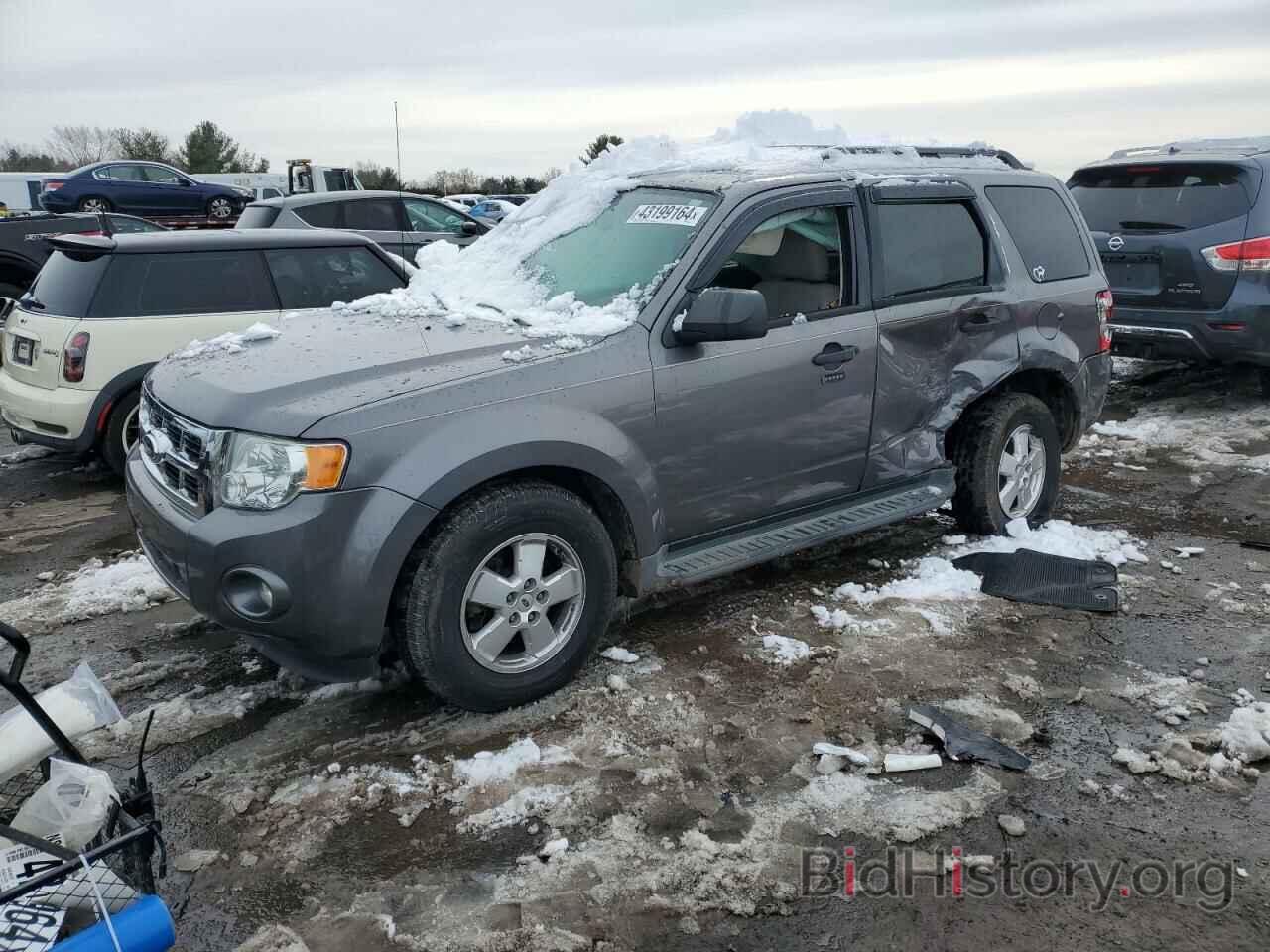 Photo 1FMCU0DG6BKA12164 - FORD ESCAPE 2011