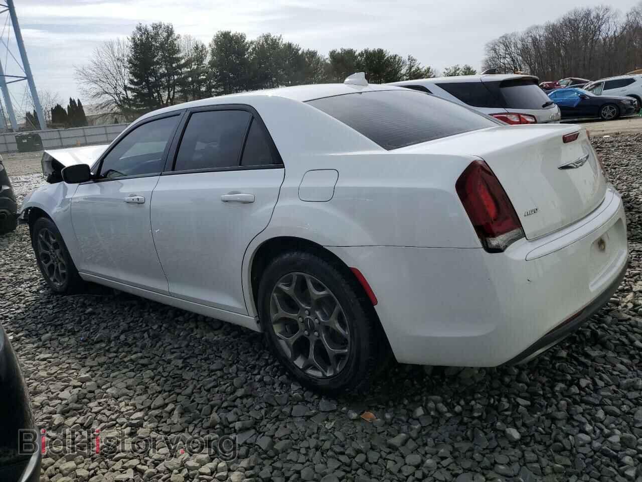 2016 CHRYSLER 300 - VIN: 2C3CCAGG2GH208808 - Фото 2