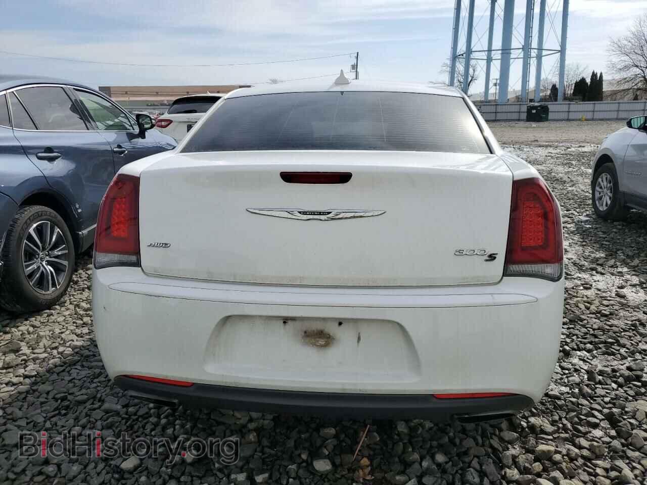 2016 CHRYSLER 300 - VIN: 2C3CCAGG2GH208808 - Фото 6