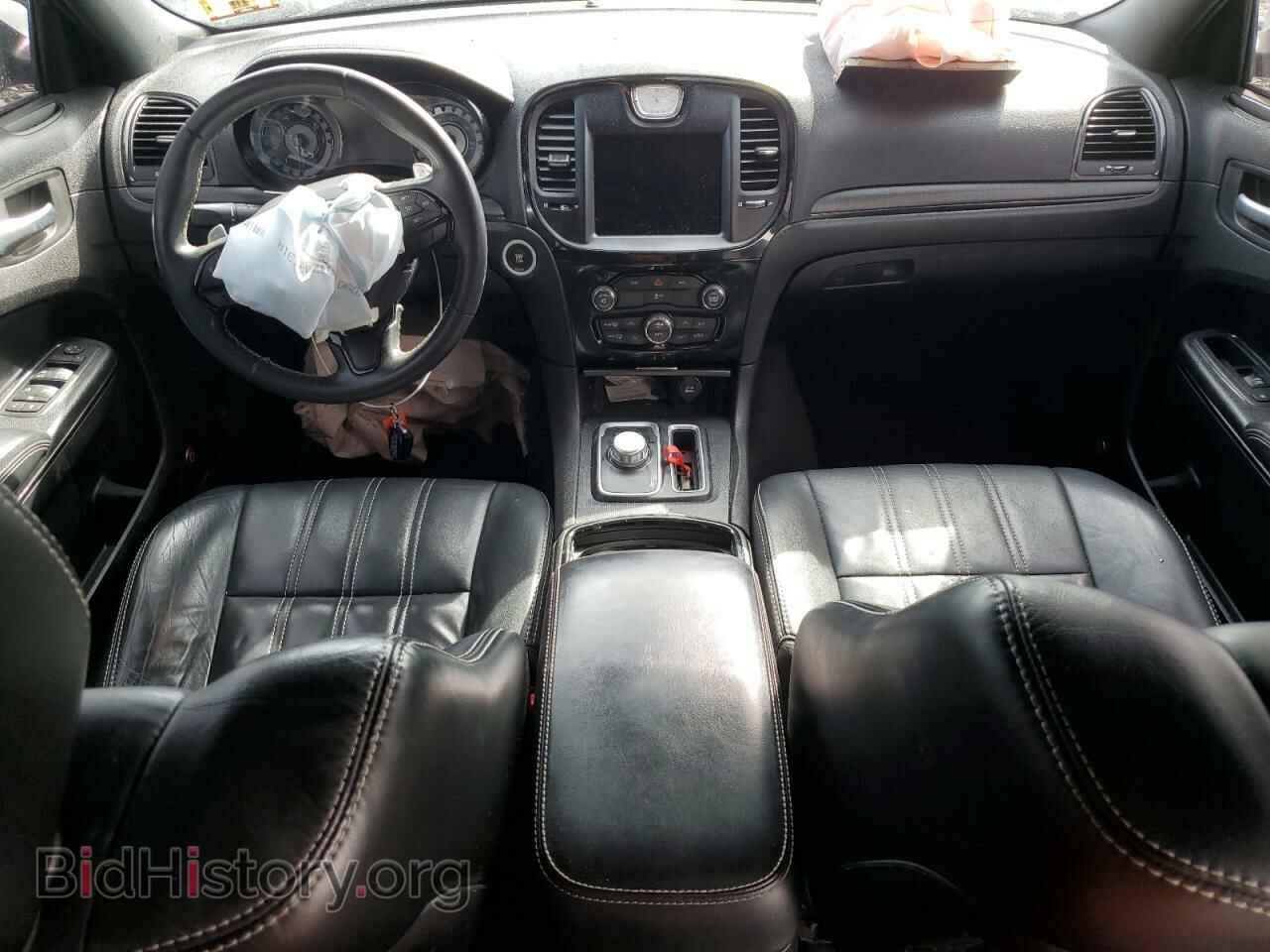 2016 CHRYSLER 300 - VIN: 2C3CCAGG2GH208808 - Фото 8