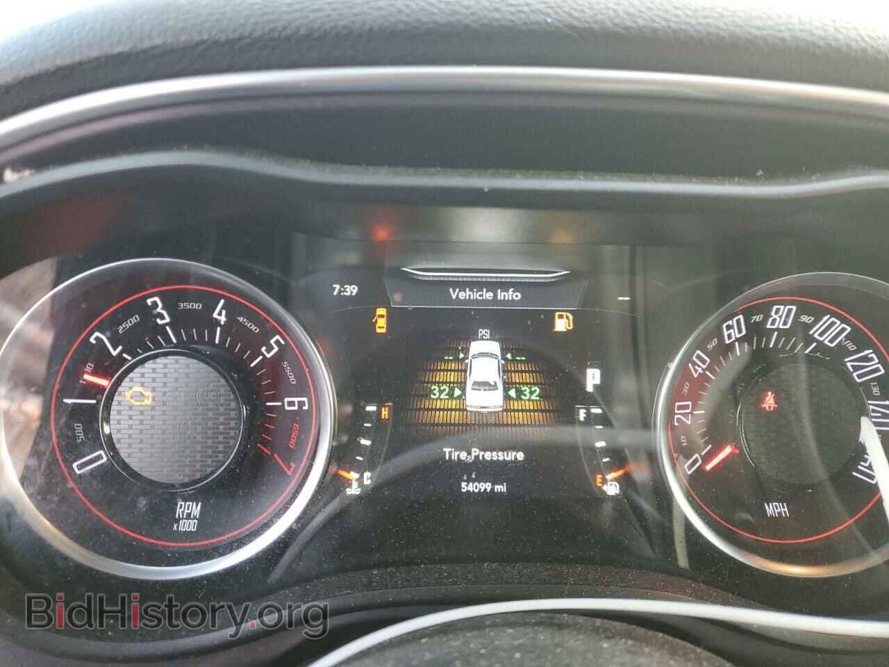2018 DODGE CHALLENGER - VIN: 2C3CDZAG4JH270254 - Photo 9