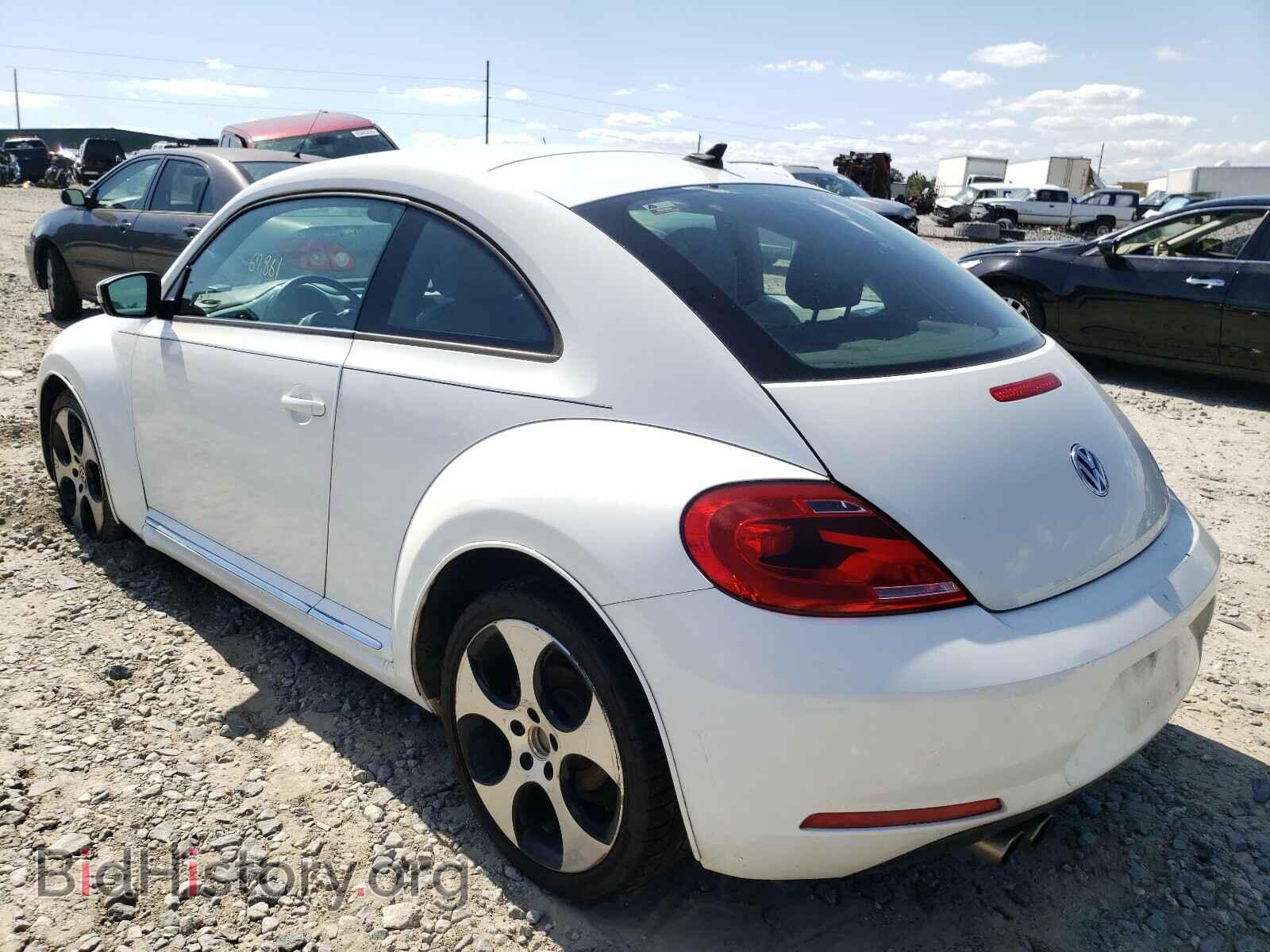 2014 VOLKSWAGEN BEETLE - VIN: 3VWJ17AT7EM660010 - Фото 3
