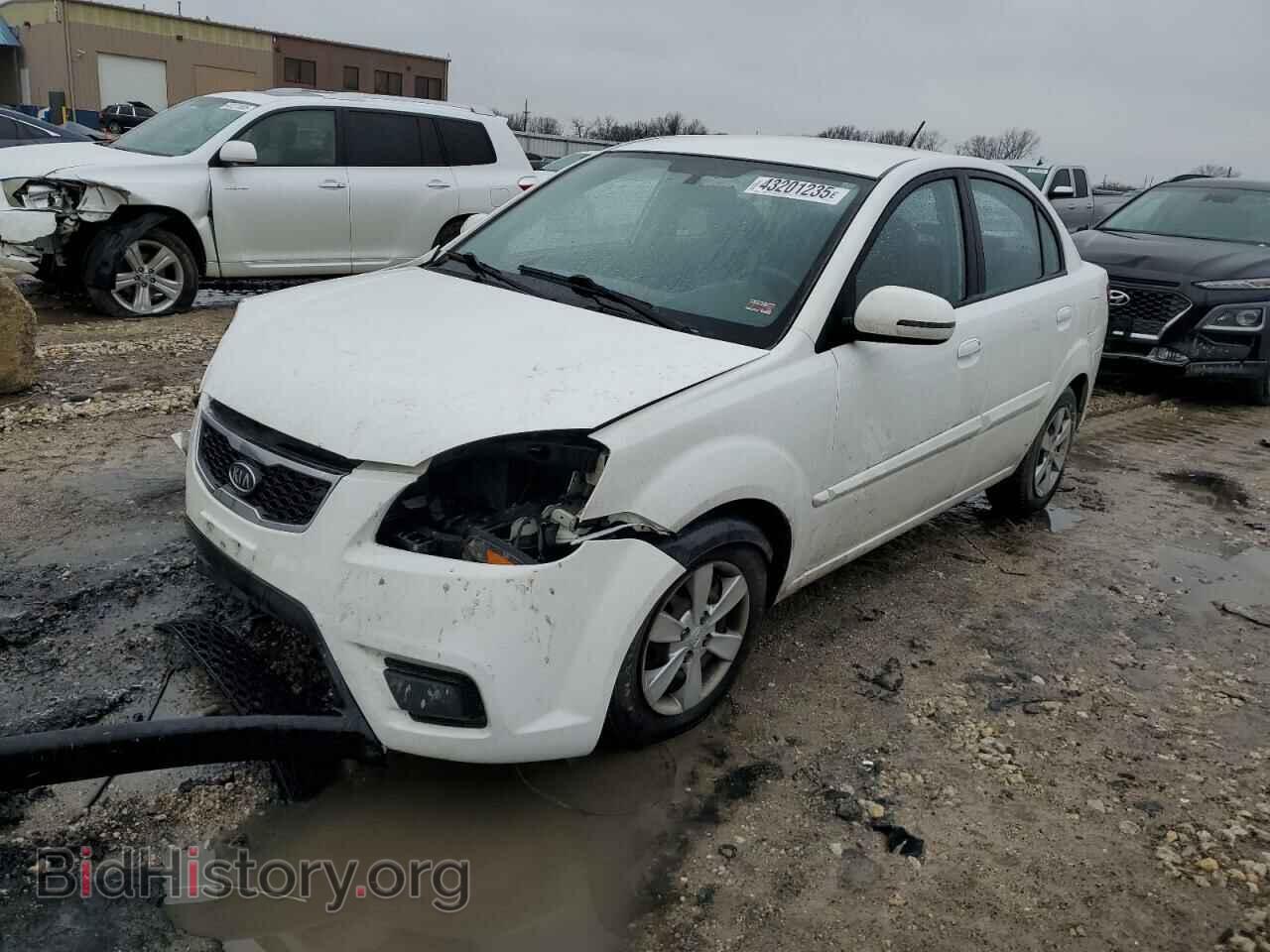 Photo KNADH4A36B6921517 - KIA RIO 2011