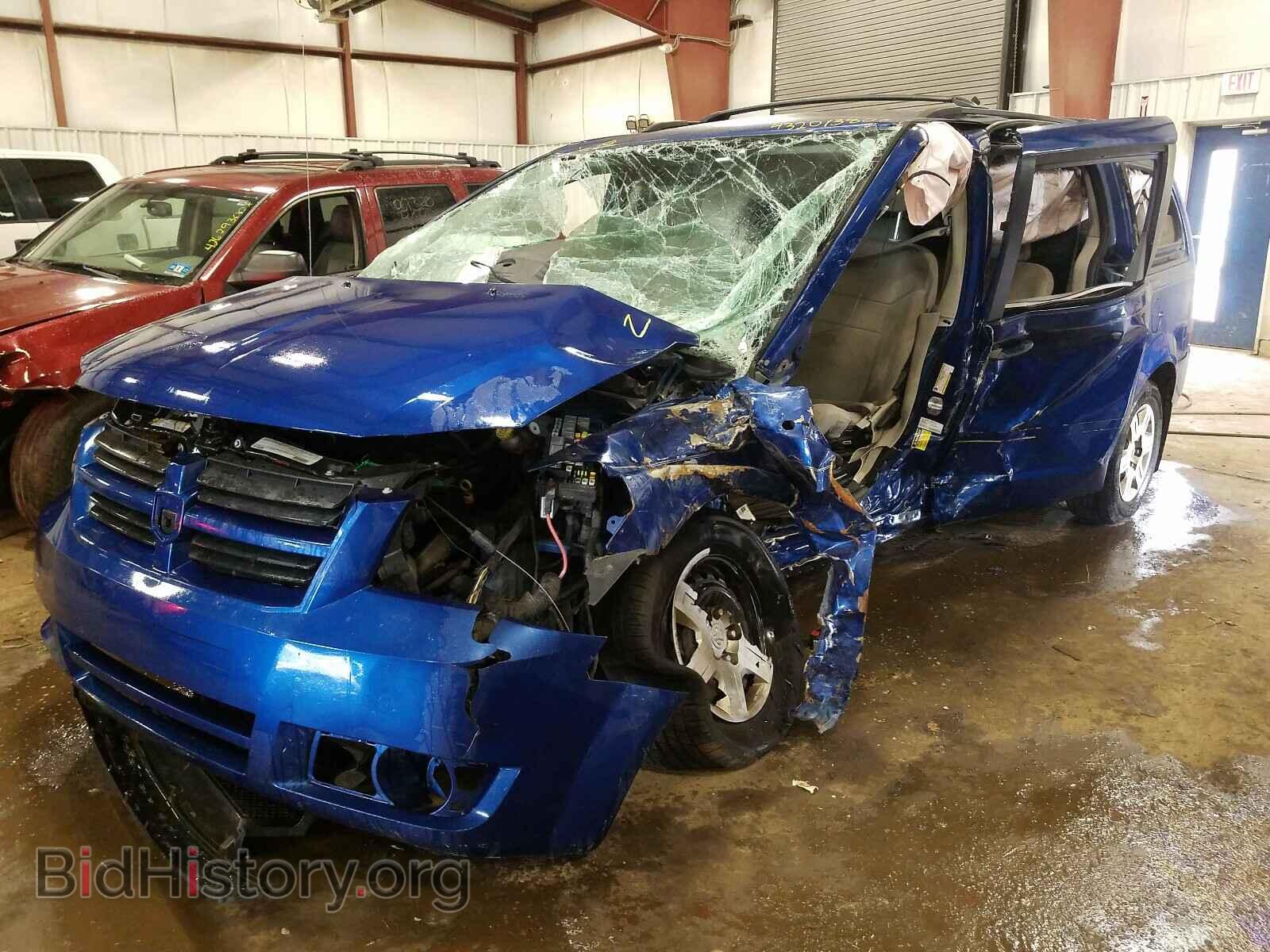 2010 DODGE All Models - VIN: 2D4RN4DE2AR486911 - Фото 2