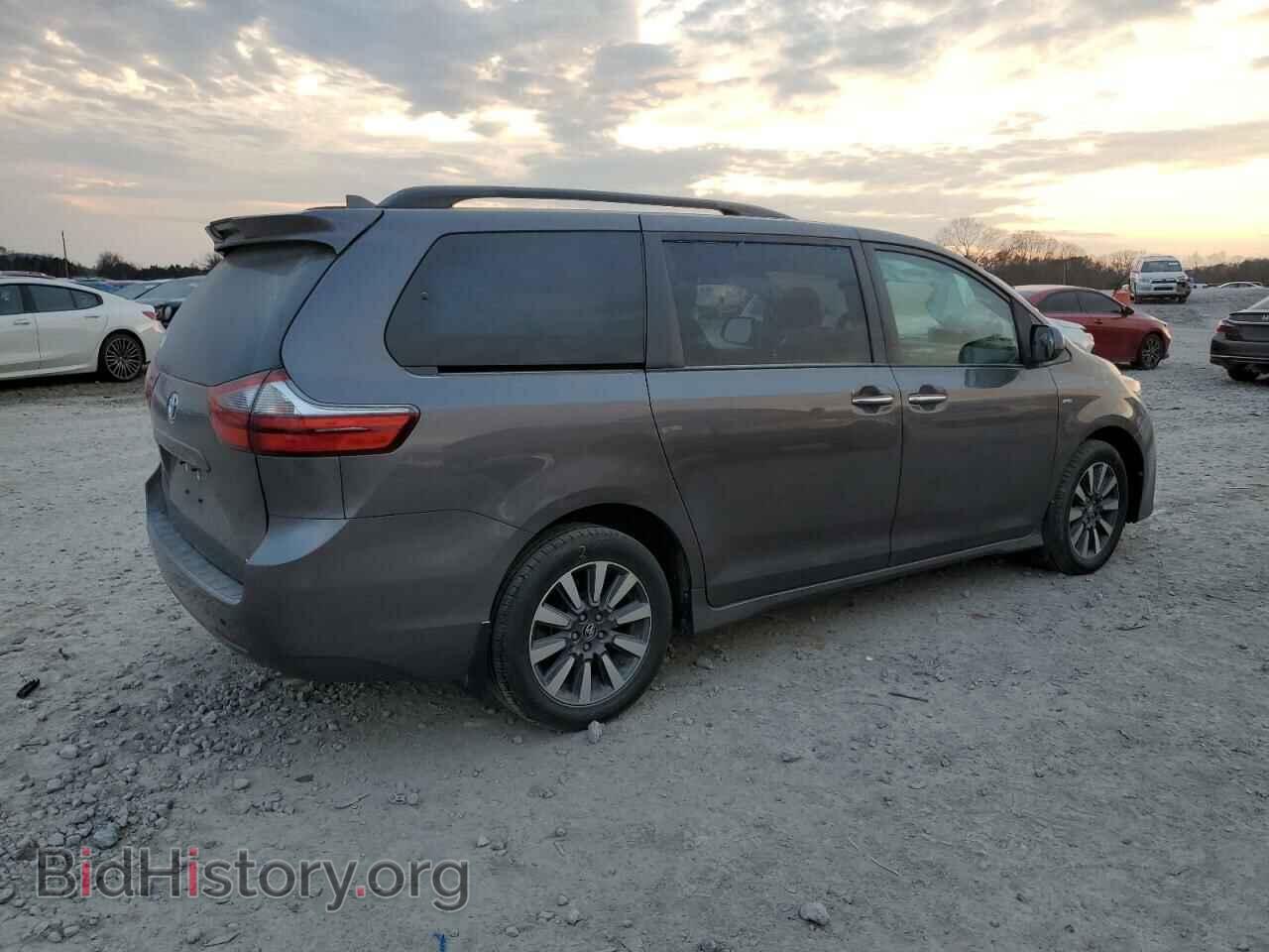 2020 TOYOTA All Models - VIN: 5TDDZ3DC3LS240691 - Фото 3