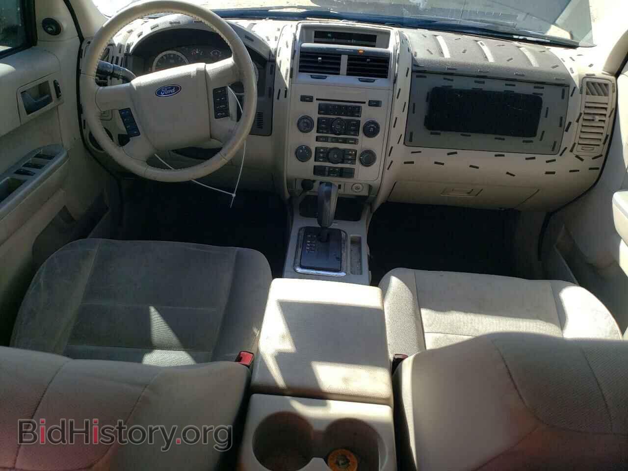 2011 FORD ESCAPE - VIN: 1FMCU0D77BKB98099 - Photo 8