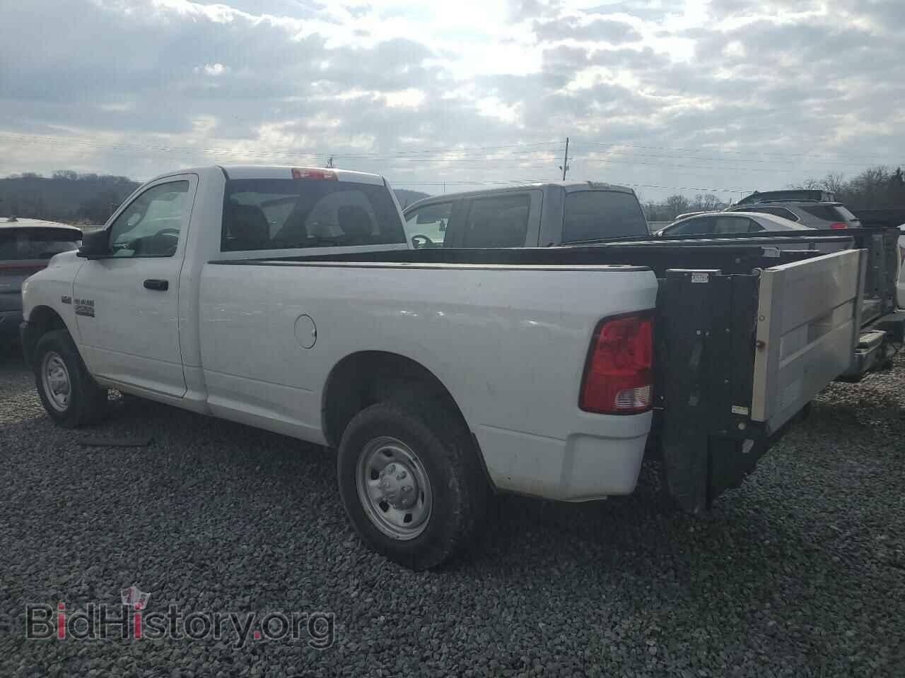2017 RAM All Models - VIN: 3C6MR4AJ2HG643650 - Фото 2
