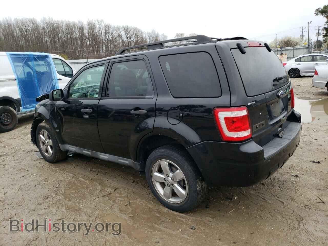2011 FORD ESCAPE - VIN: 1FMCU0D78BKB95034 - Фото 2