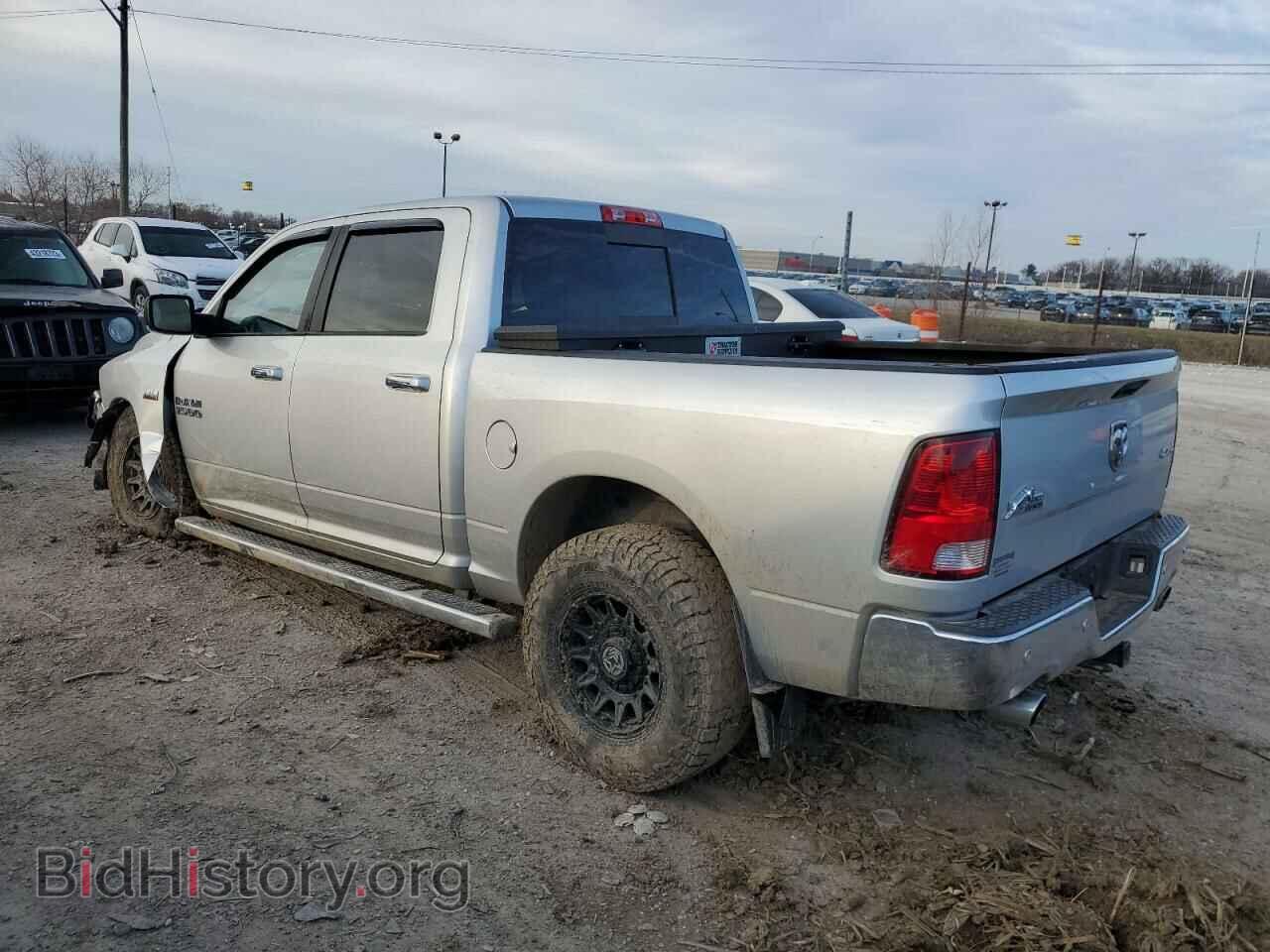 2017 RAM 1500 - VIN: 3C6RR7LT0HG505398 - Фото 2
