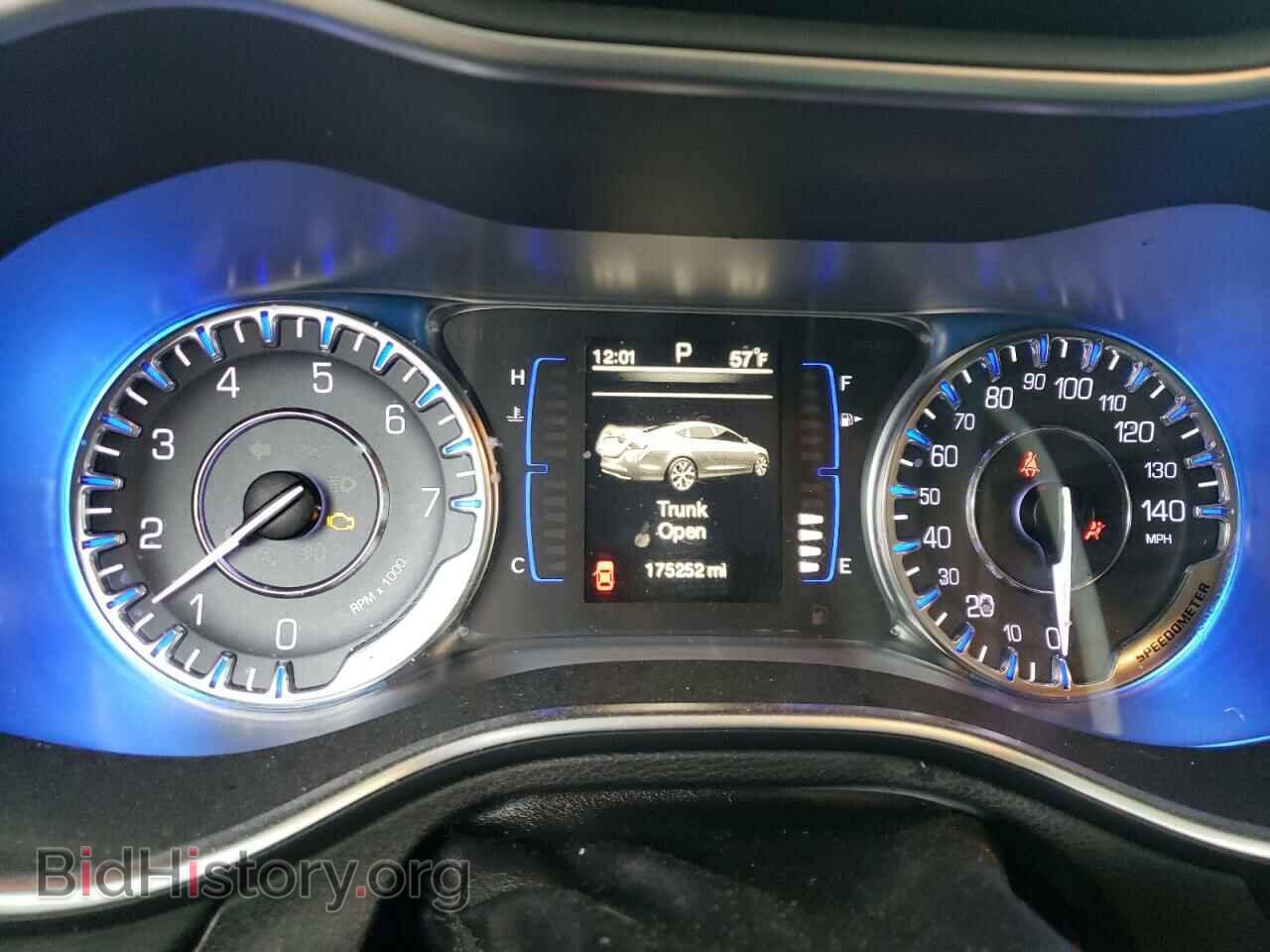 2015 CHRYSLER 200 - VIN: 1C3CCCAB6FN612161 - Фото 9
