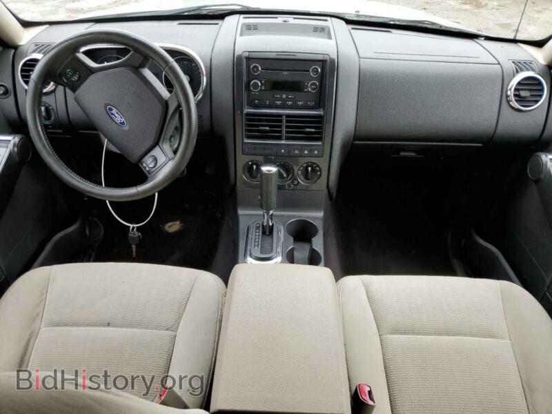 2008 Ford EXPLORER (VIN 1FMEU73E38UA04246) — фото 8 из 14