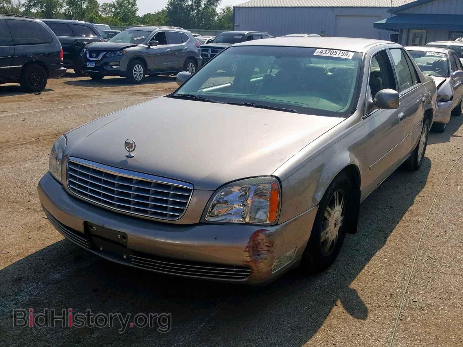 2004 CADILLAC DEVILLE - VIN: 1G6KD54Y34U104901 - Photo 2