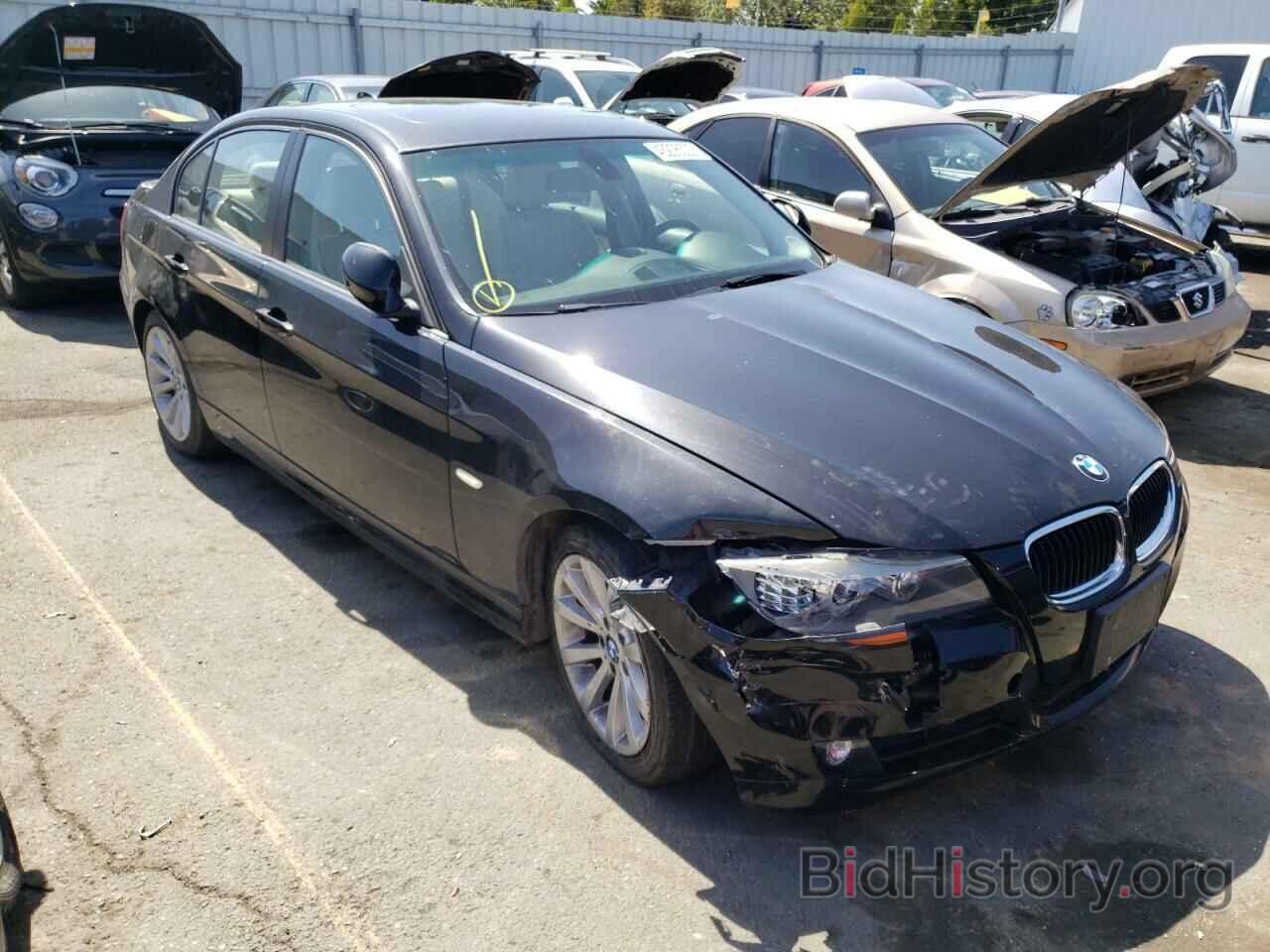 Photo WBAPH5C57BA445602 - BMW 3 SERIES 2011