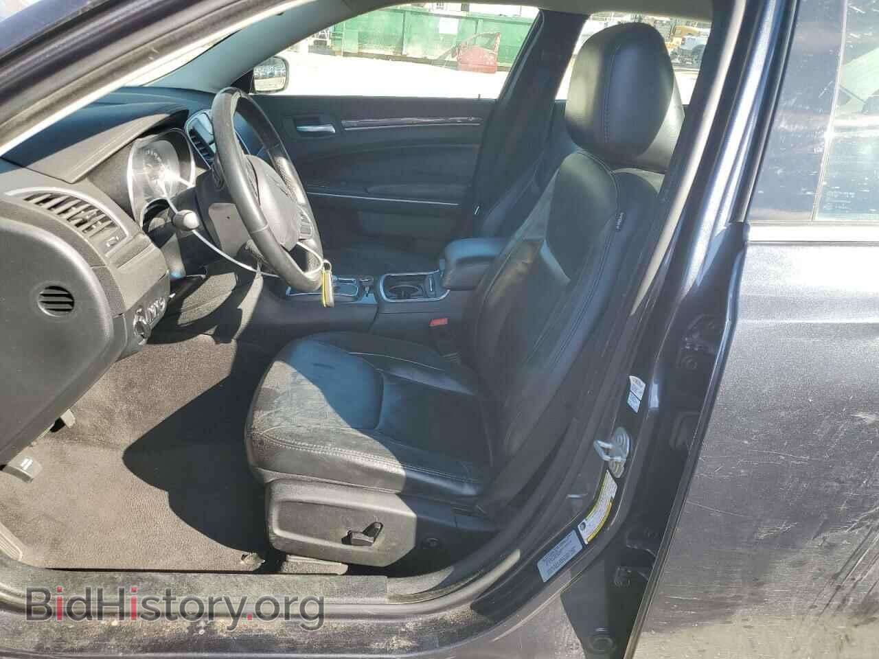 2017 CHRYSLER 300 - VIN: 2C3CCAAG3HH516550 - Фото 7