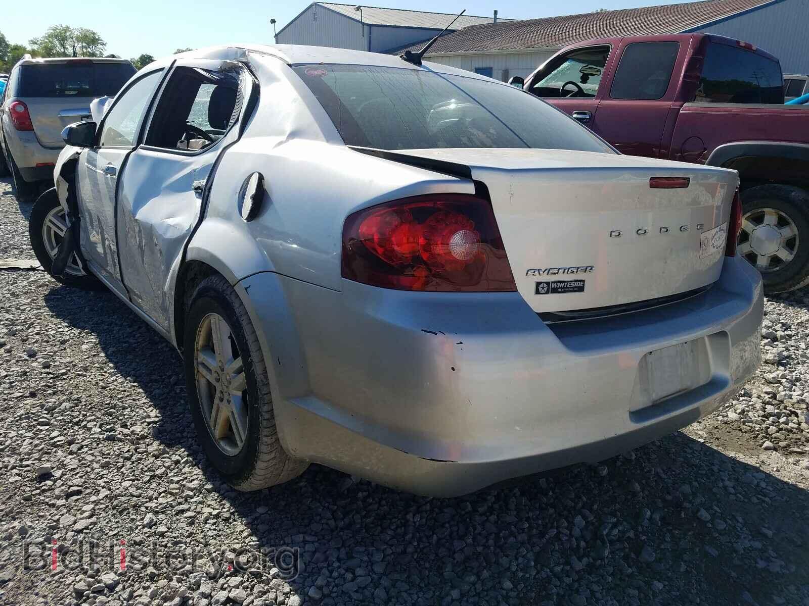 2011 DODGE AVENGER - VIN: 1B3BD1FB4BN501394 - Photo 3