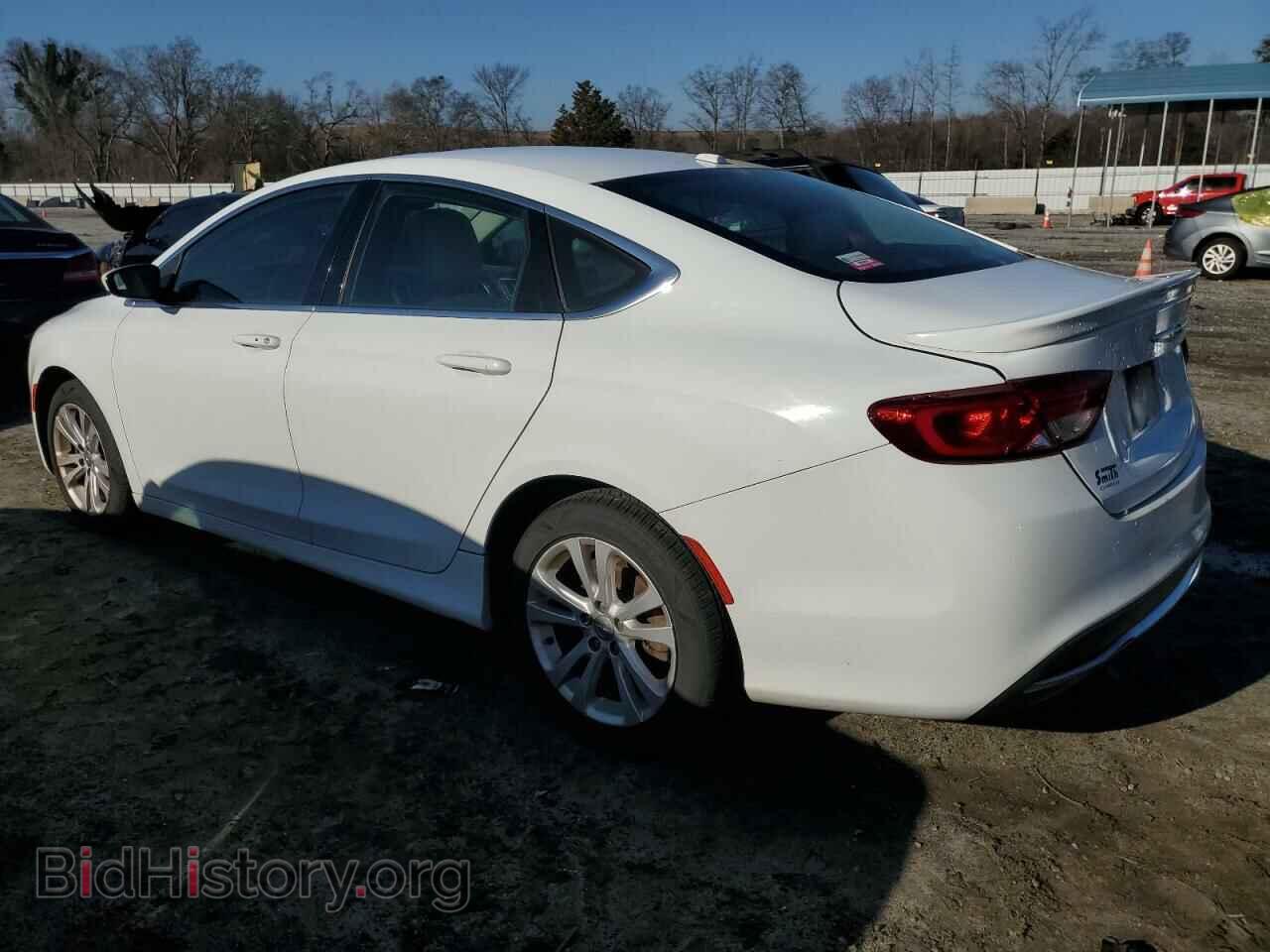 2015 CHRYSLER 200 - VIN: 1C3CCCAB0FN553236 - Фото 2
