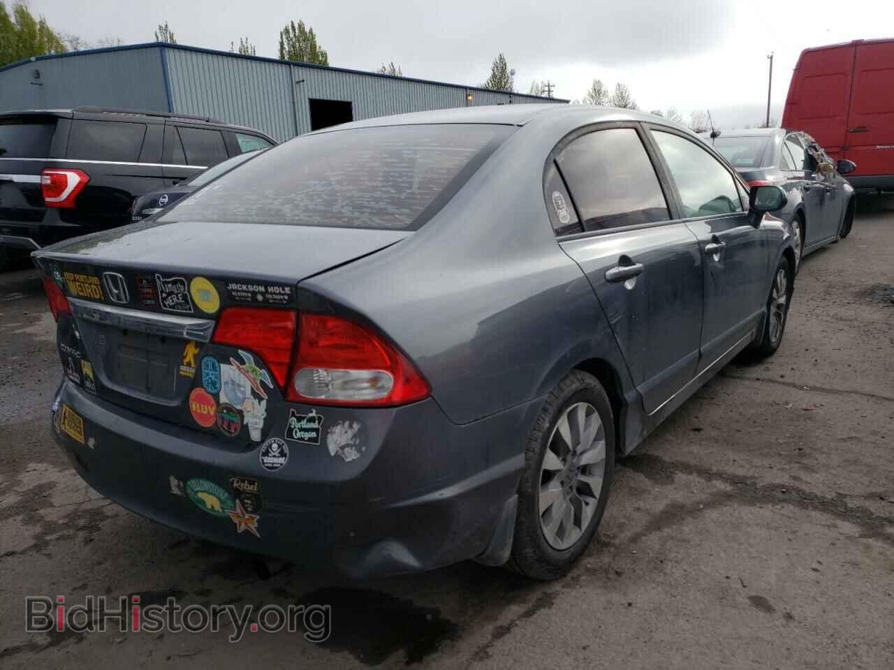 2011 HONDA CIVIC - VIN: 19XFA1F85BE019714 - Фото 4