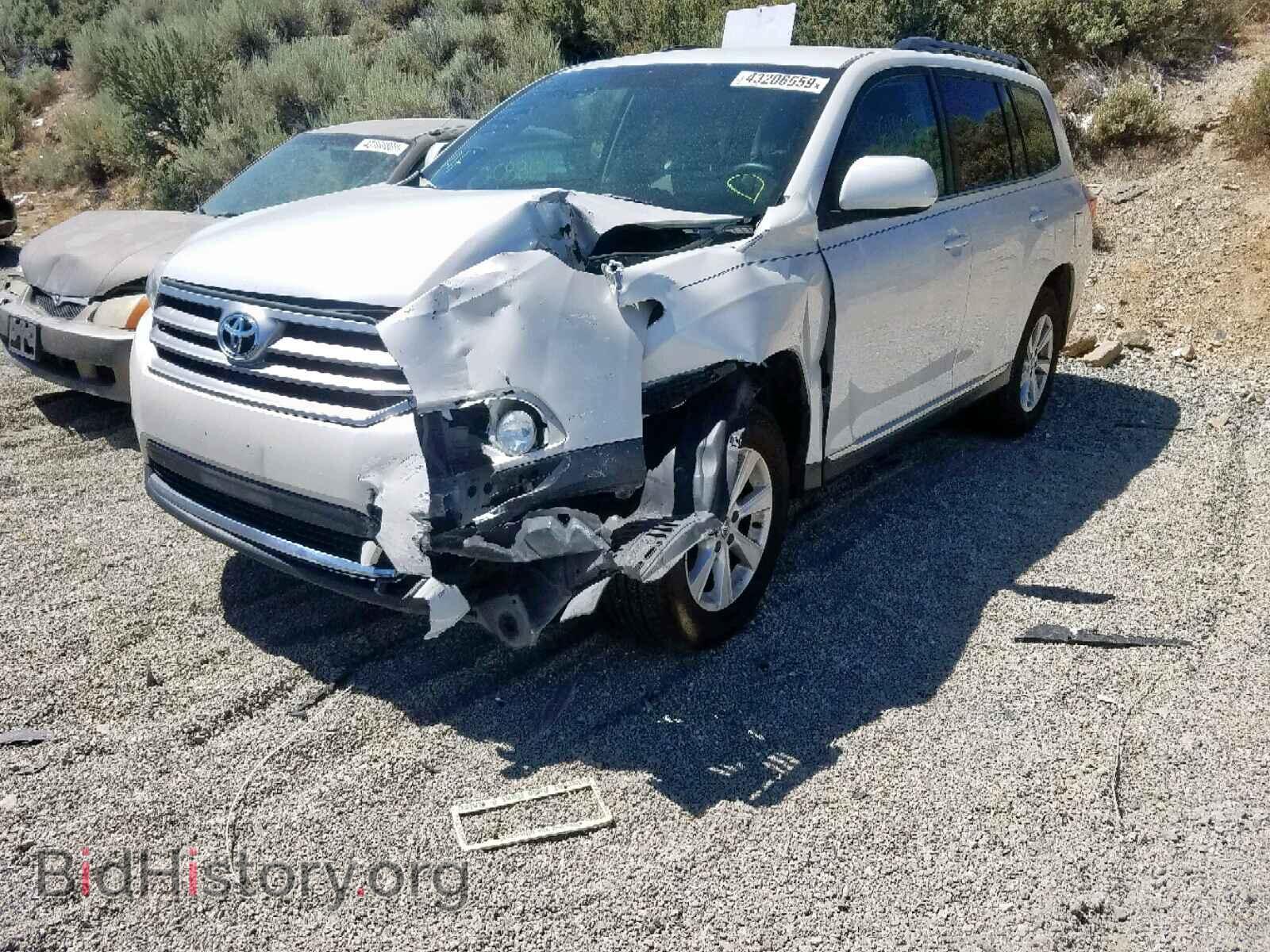 2012 TOYOTA HIGHLANDER - VIN: 5TDBK3EH8CS105258 - Фото 2