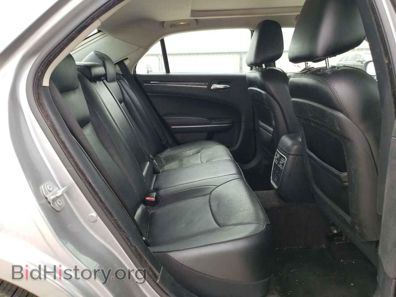 2016 CHRYSLER 300 - VIN: 2C3CCAEG0GH260957 - Фото 6